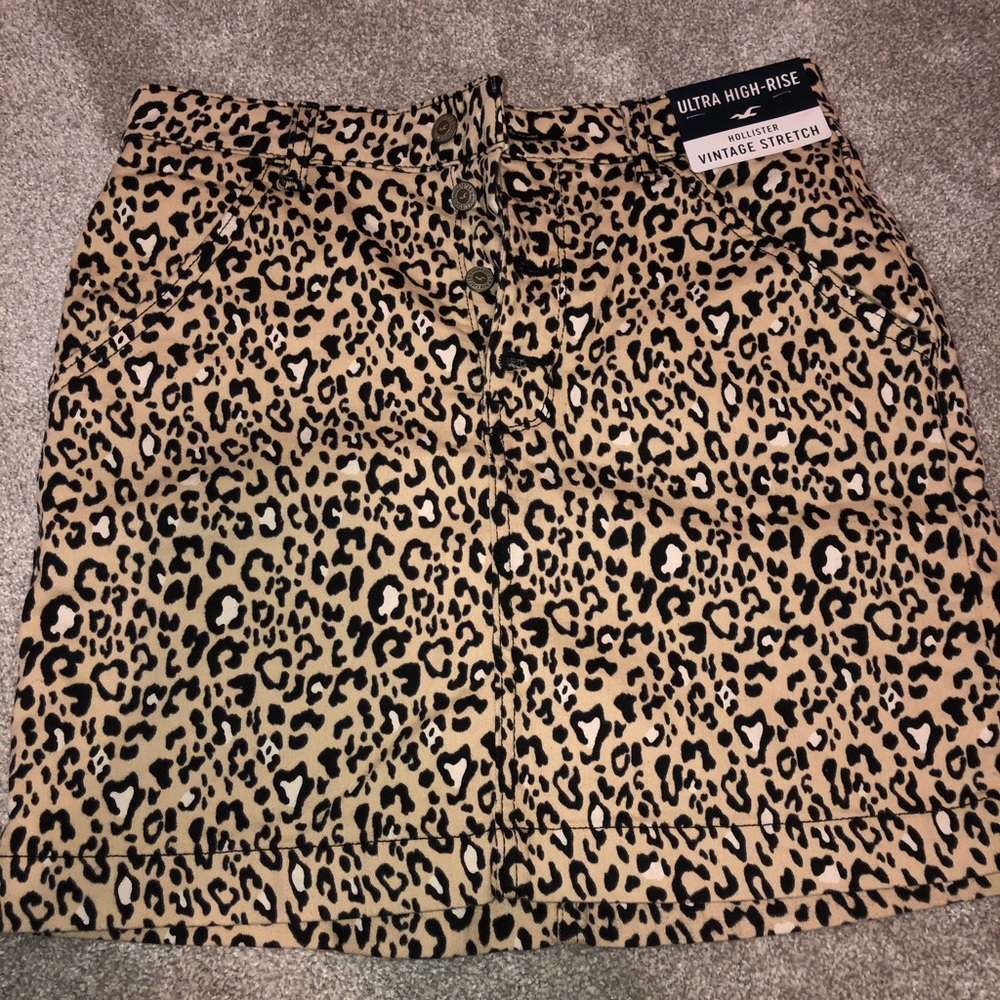 Hollister Vintage Stretch High Rise Cheetah Skirt